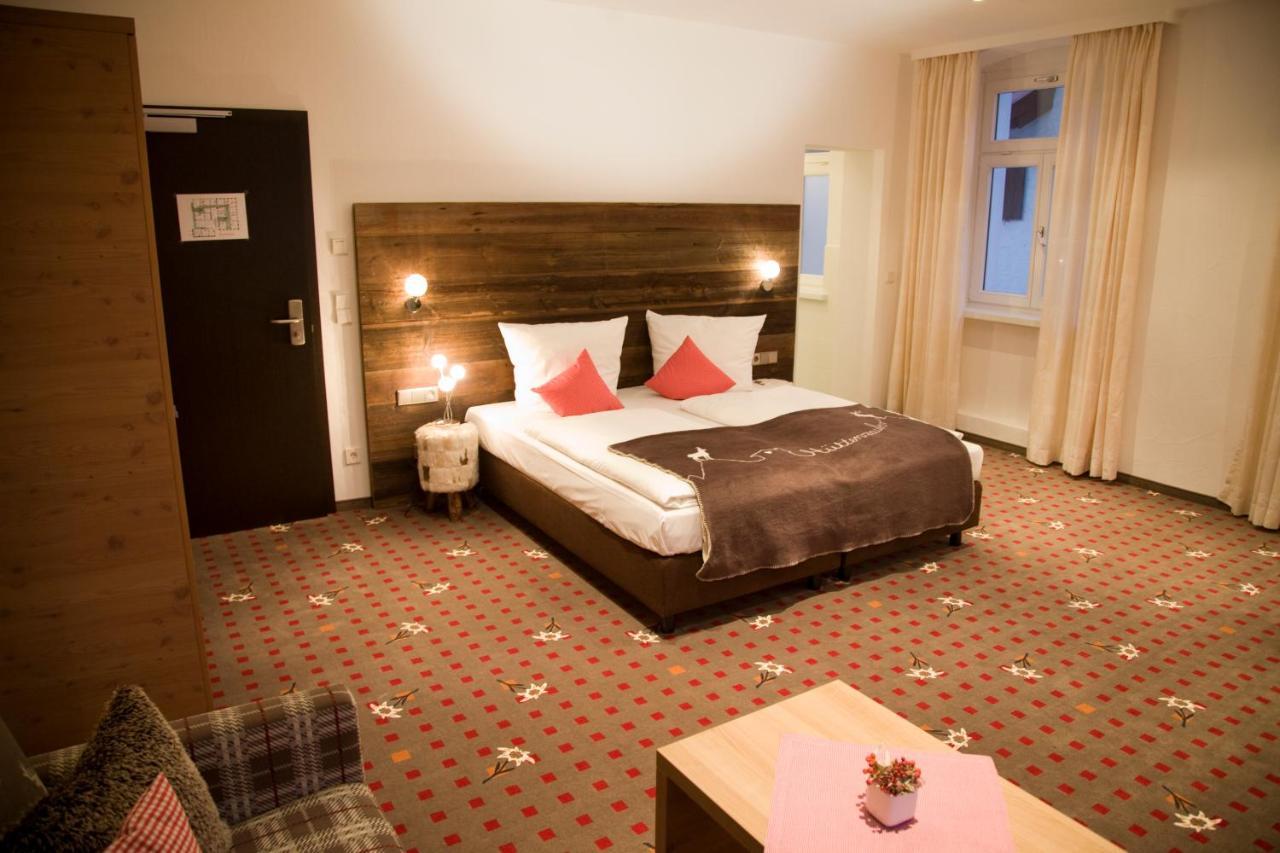Alpin Lifestyle Hotel Loewen & Strauss โอเบอร์สทดอร์ฟ ภายนอก รูปภาพ