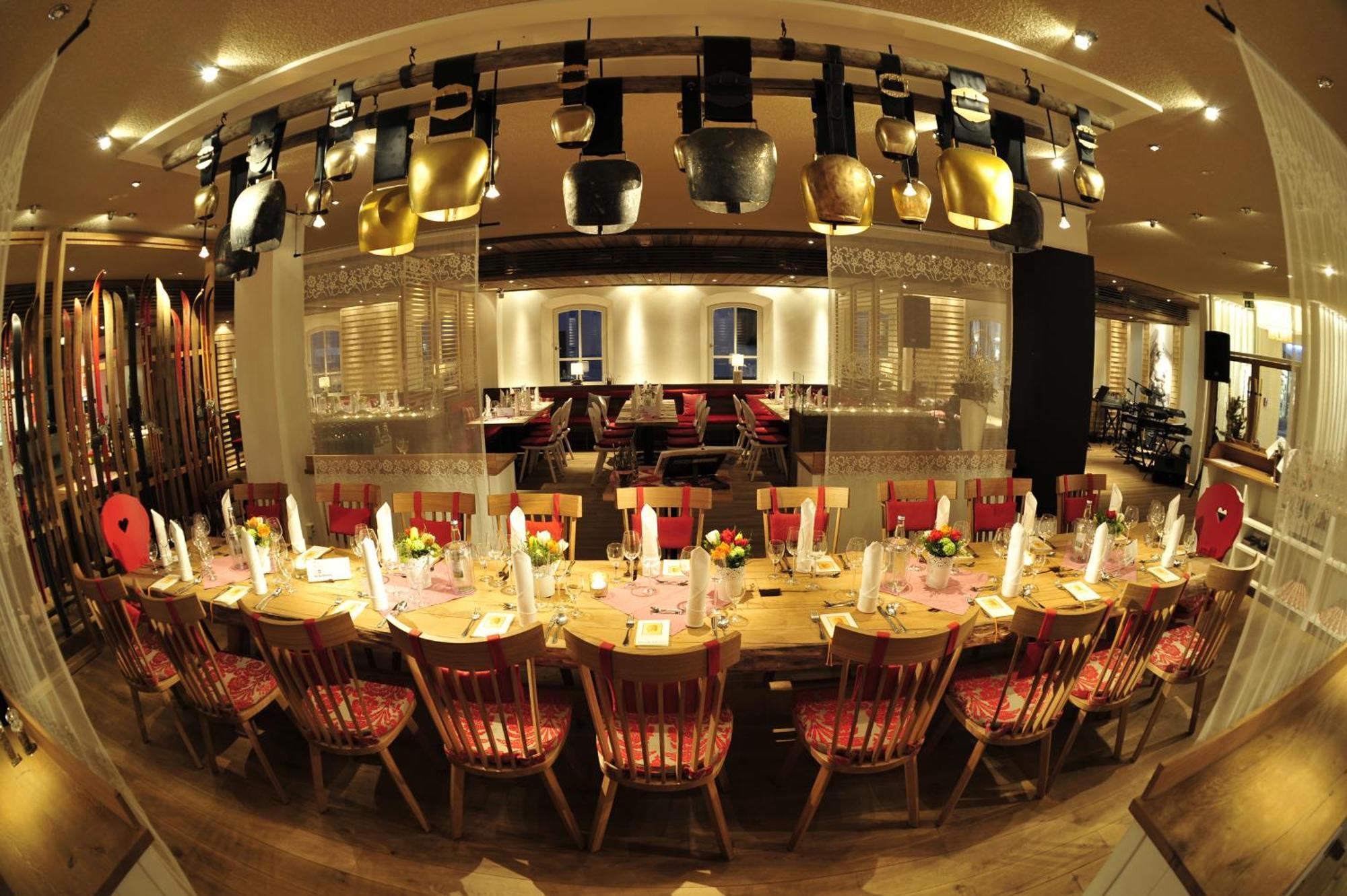 Alpin Lifestyle Hotel Loewen & Strauss โอเบอร์สทดอร์ฟ ภายนอก รูปภาพ