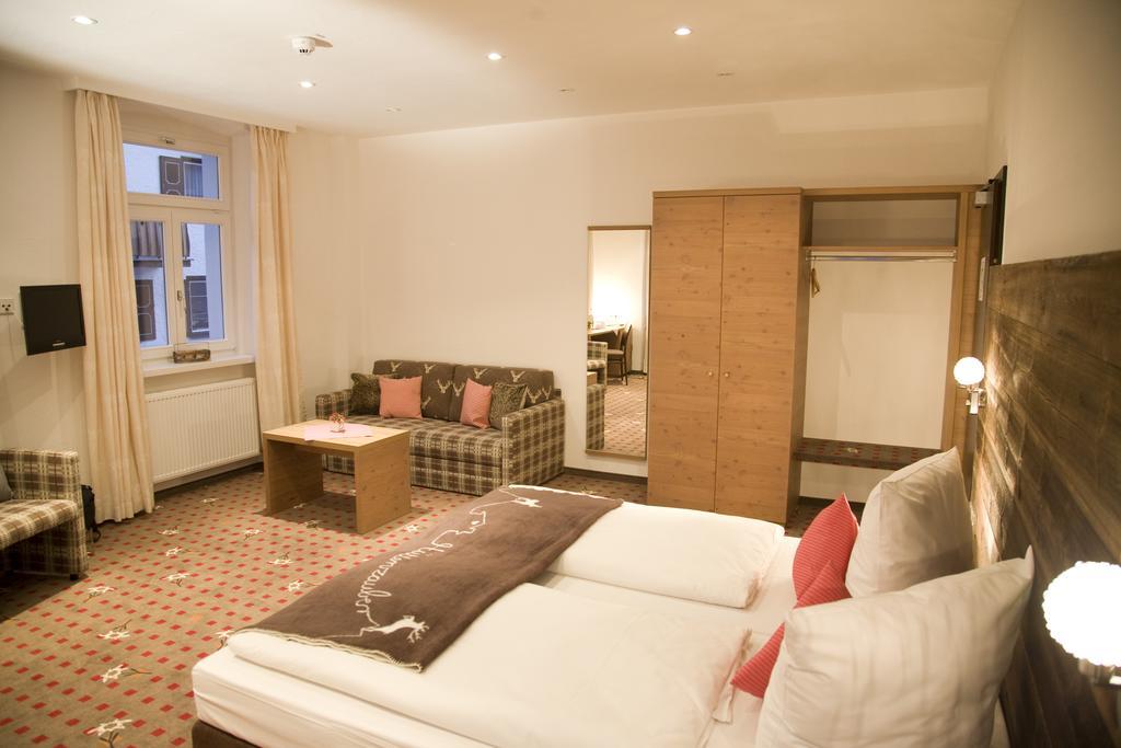 Alpin Lifestyle Hotel Loewen & Strauss โอเบอร์สทดอร์ฟ ภายนอก รูปภาพ