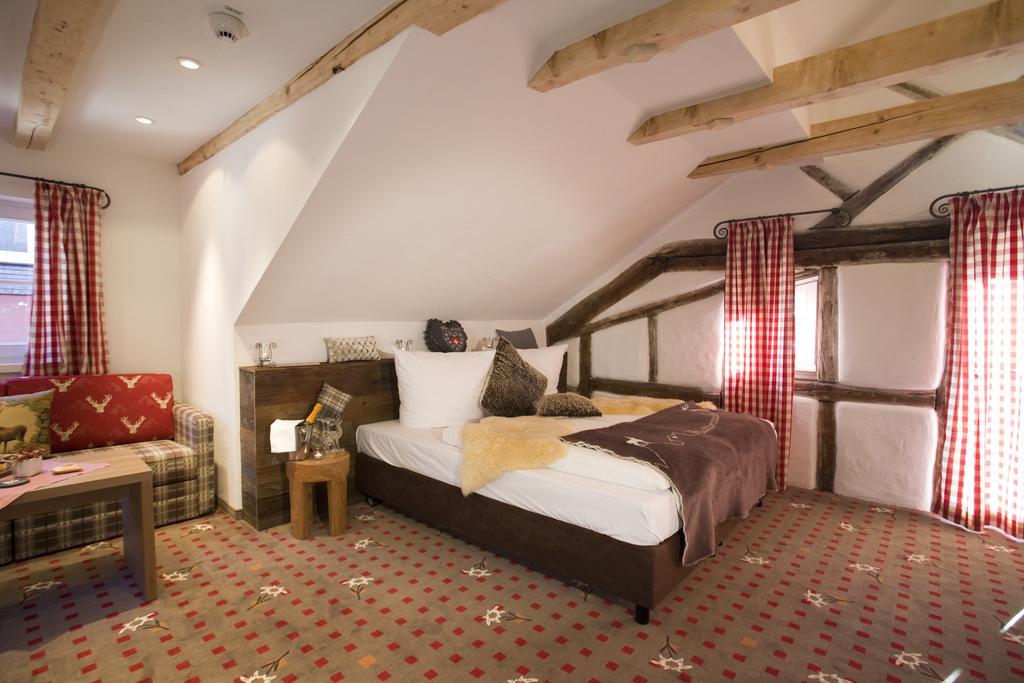 Alpin Lifestyle Hotel Loewen & Strauss โอเบอร์สทดอร์ฟ ภายนอก รูปภาพ